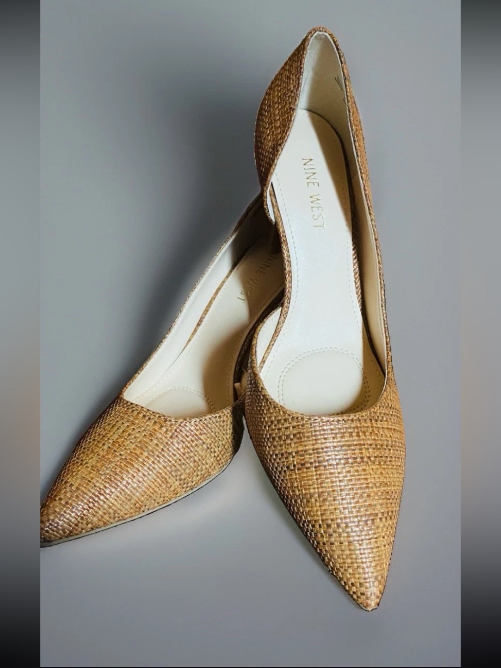 New Nine West D’Orsay Textured Linen Brown Pointed Toe Pumps Heels Size 8M NWOT